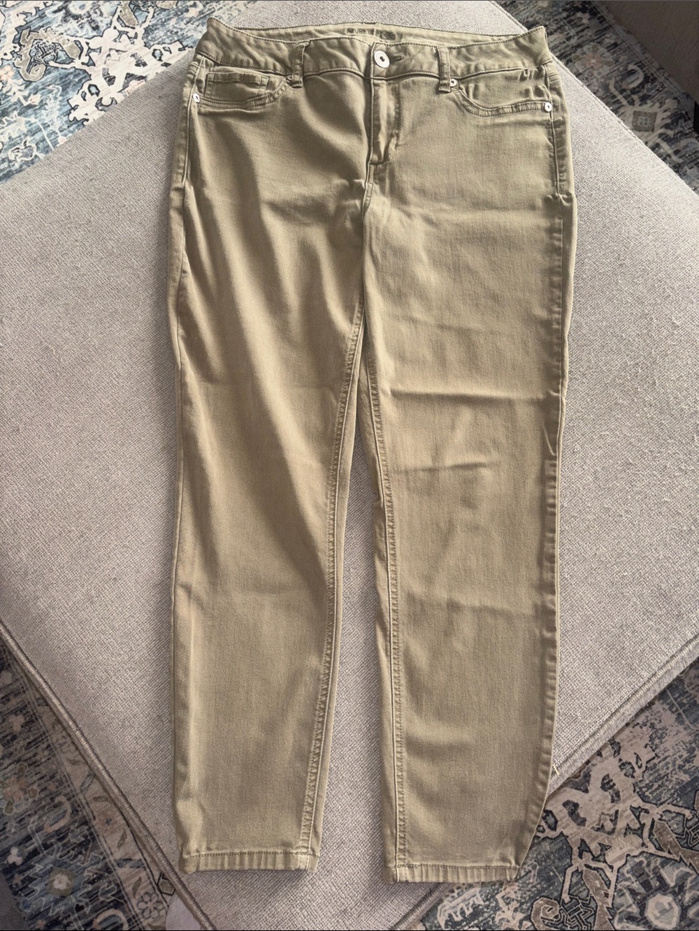 Maurices LS Women’s Olive Green Slim Straight Jeans